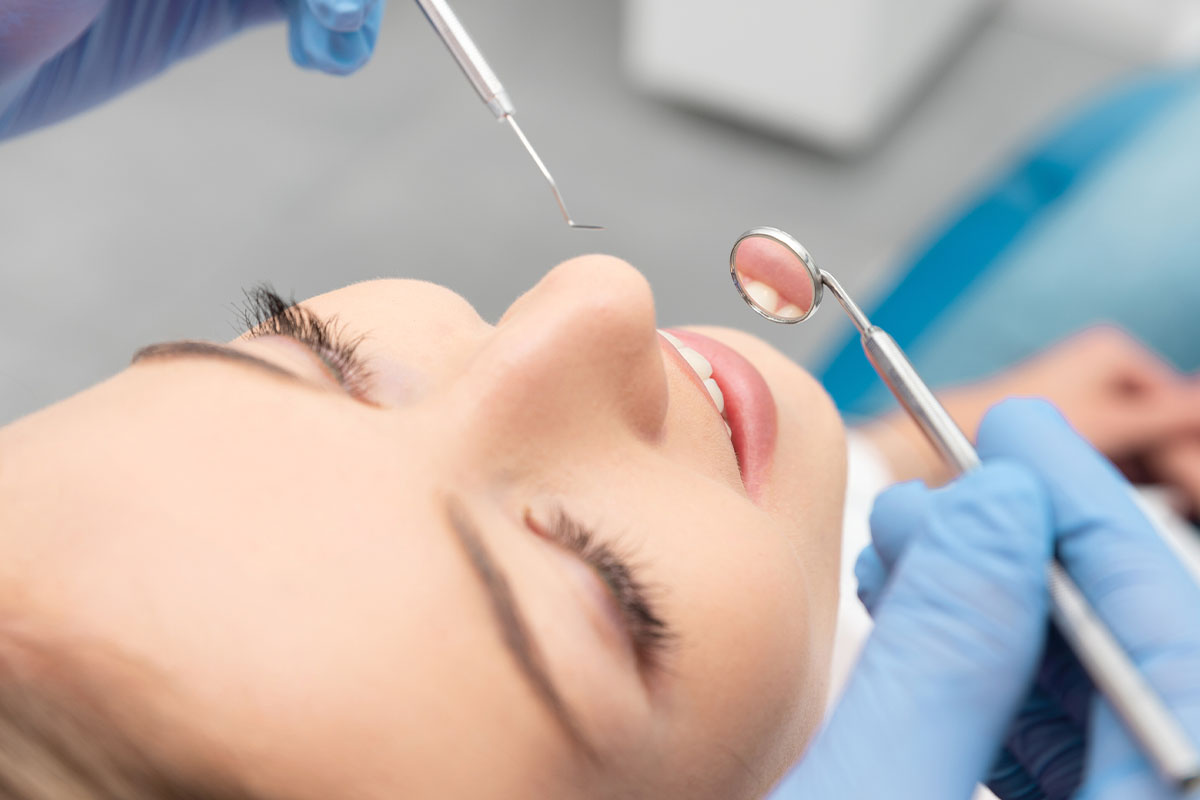 Airpolishing biofilm therapy cleaning in Charleston SC