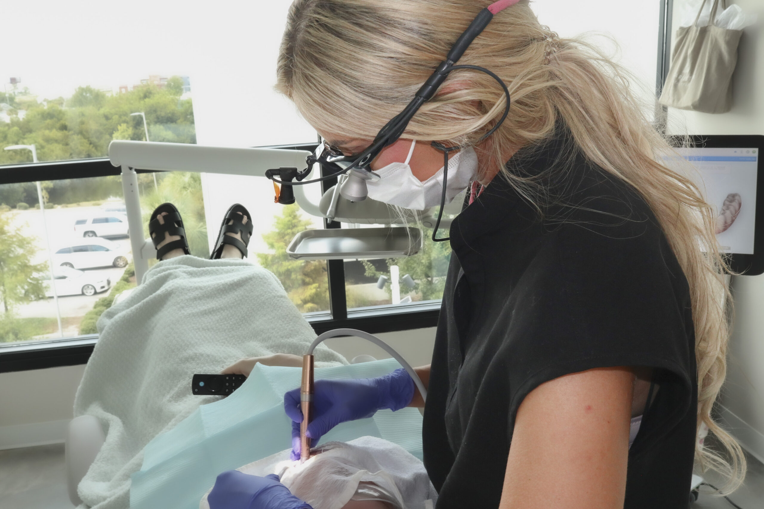 Airpolishing biofilm therapy cleaning in Charleston SC